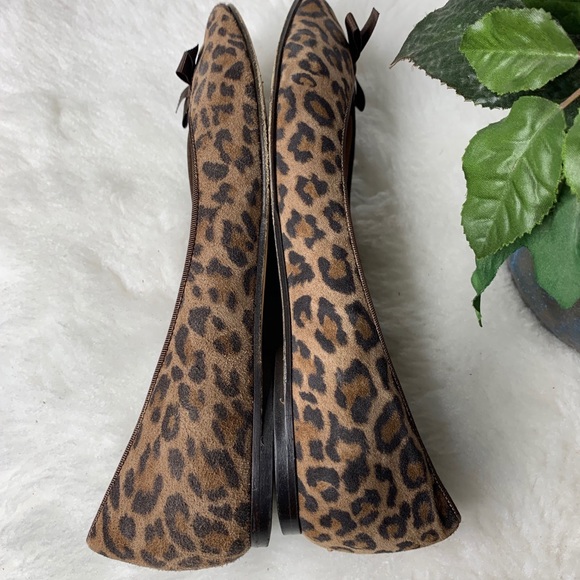 Super cute Issac shoes leopard print open toes. All leather made in Italy 🇮🇹 - Picture 3 of 8